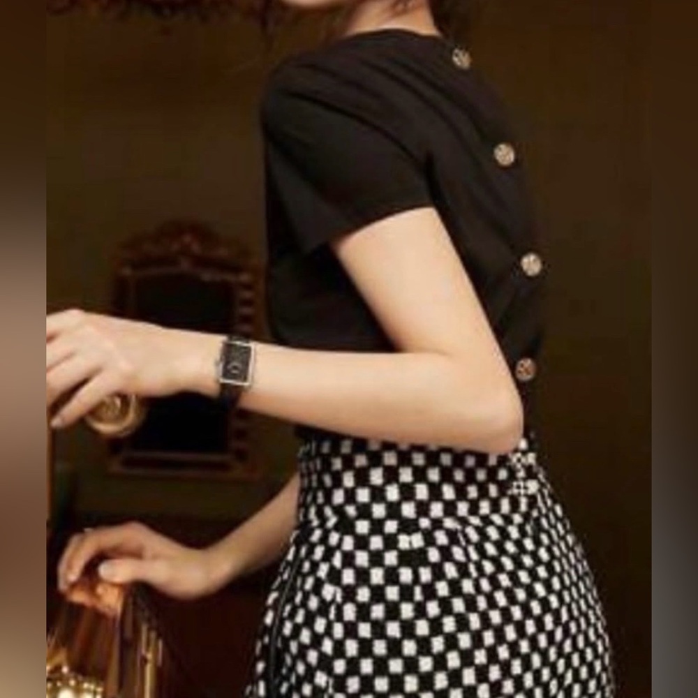 Chanel 2017 Spring Black Cotton Button-Back Short Sleeve